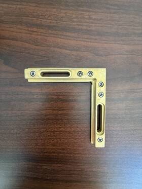 Bhc90 Crl 90 Brass Fixed Corner For The Deluxe Header Kit