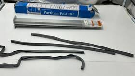 D990a18c Crl Satin Anodized 18 Inch Center Design Series Partition Post
