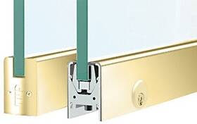 Dr2spb12sl Crl Polished Brass Low Profile Door Rail With Lock - 35-3/4 Inch Length