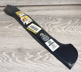 490-110-c192 Cub Cadet High Lift Blade Set For 46 Inch Riding Lawn Mowers With S-shape Center