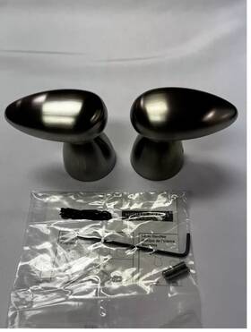 Gh688-ss Delta H688-ss Two Metal Handles From Mg Collection