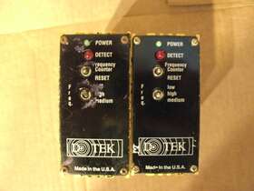 Emx-2550-1 Emx Mvp D-tek Detector Lot Of 2 With Base Free Shipping