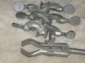 1451 Fisher 3 Castaloy Clamps And Aluminum Extension Clamp