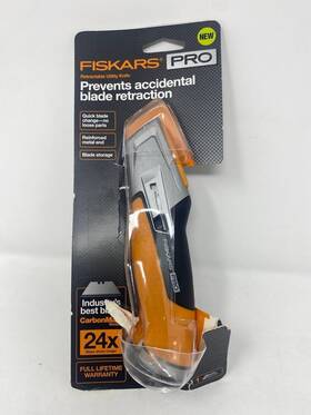 770020-1001 Fiskars Americas Pro 7 Inch Retractable Utility Knife - Open Box Orange Handle
