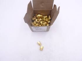 64003929 Radnor Aw-14a 50 Pack 5/8 Inch Inert Arc Gas Nut Cga-032
