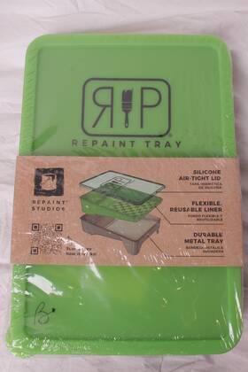 Repaint 313041759760 Studios 16-in X 11.5-in Reusable Paint Tray With Silicone Lid And Liner