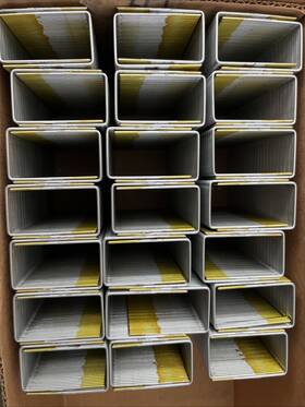 P19bab Senco Wire Staple 1 Inch W Crown 1-3/4 L Leg 16 Galvanized Steel 3100 Open Box