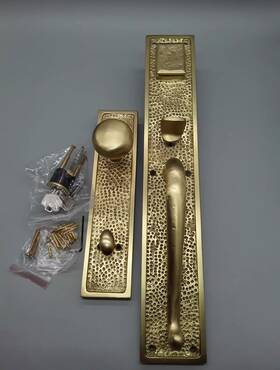 321900 Signature Hardware Pid 563130 Traeger Solid Brass Entrance Door Set - Knob 2-3/8 Inch Backset Satin