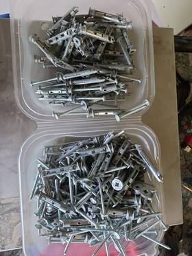 41444 The Hillman Group 3/8 To 5/8 Inch Drywall Zip Toggles