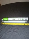 For Dynatrap 9" 6 Watt Fluorescent Black Light Bulbs DT2000XL, DT2000XLP, DT3012. Fixed Price $5.00.