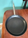 Williams-sonoma Thermo-clad 9 Inch Omelette Pan. Fixed Price $54.00.