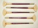One Plaid Robert Butler Paint Brush 1251A Fan #4 Natural Bristles. Fixed Price $9.99.