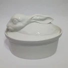 Apilco France White Rabbit Oval Casserole Baking Dish Porcelain 1.5 Quart. Fixed Price $52.42.