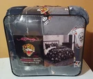 Ed Hardy Reversible Plush 4PC Full/queen Comforter Set Cards, Dice,lucky Skulls. Fixed Price $105.00.