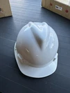 Msa 475358 V-gard White Hard Hat With Fas-trac Iii Suspension Lot Of 12. Fixed Price $100.00.