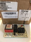 Electrolux Frigidaire Pc Control Circuit Board 115V 309201003 250-269-03. Fixed Price $42.00.